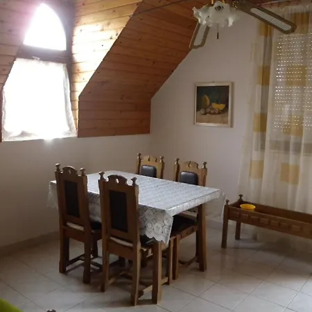In 18232 Apartment Balatonboglar